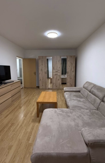 2 izbový byt po rekonštrukcii v obľúbenej lokalite