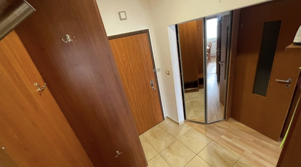 prenájom priestranného 1-izbového bytu s balkónom