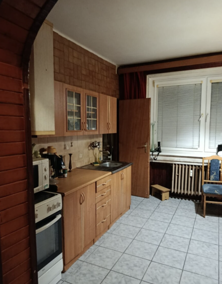 priestranný 2-izbový byt na predaj