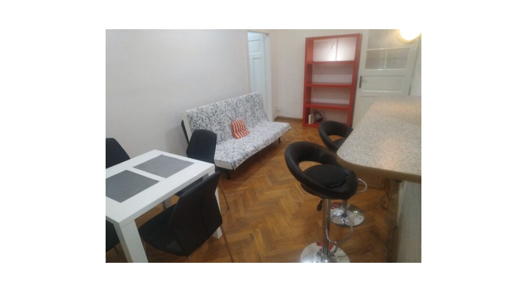 prenájom zariadeného 2 izbového bytu v tichej ulici
