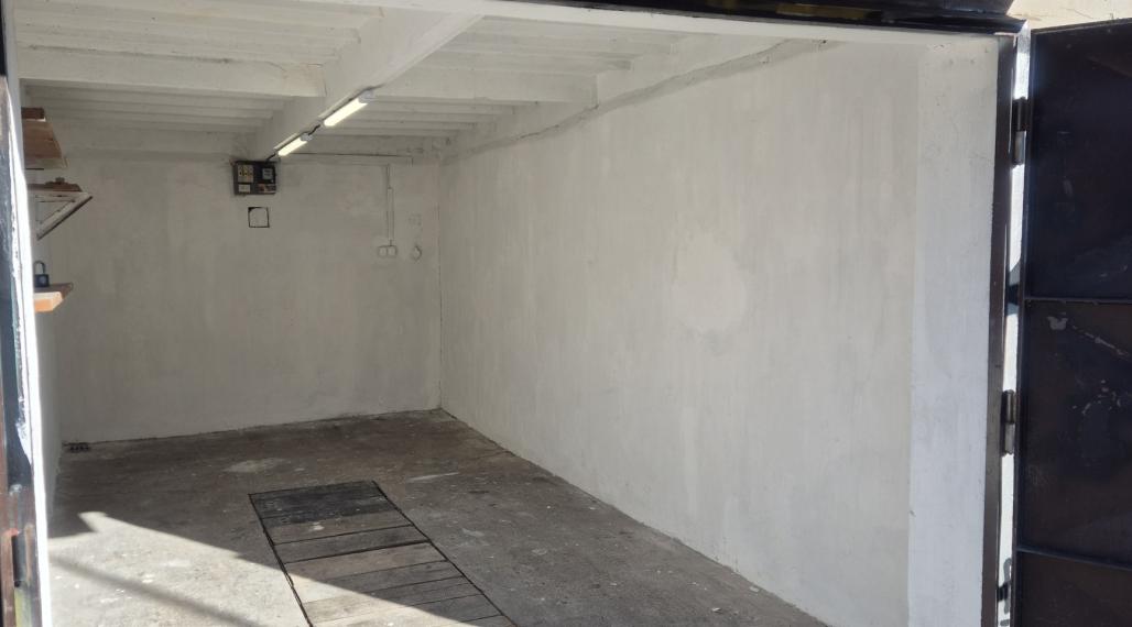 garáž po rekonštrukcii pri Figaro na predaj