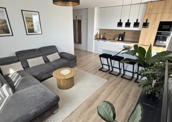 3-izbový byt na prenájom s parkovacím miestom