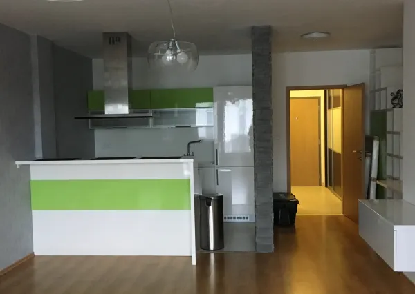 2-izbový moderný byt v komplexe na Hrachovej ulici