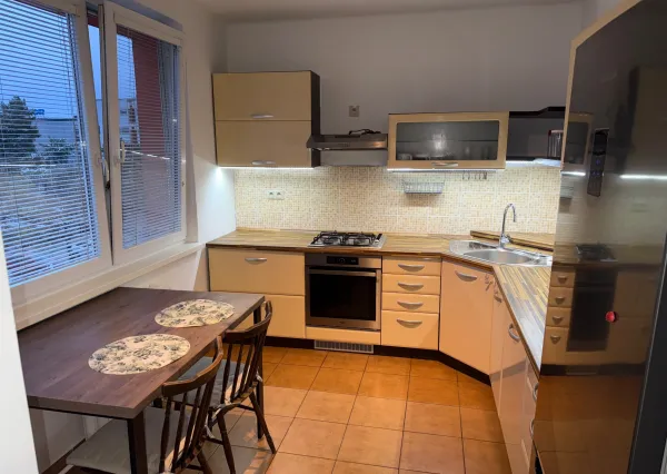 3-izbový byt na prenájom na Teplickej ulici