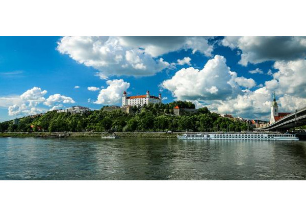 pre konkrétneho klienta hľadáme 3-izbový byt v Petržalke