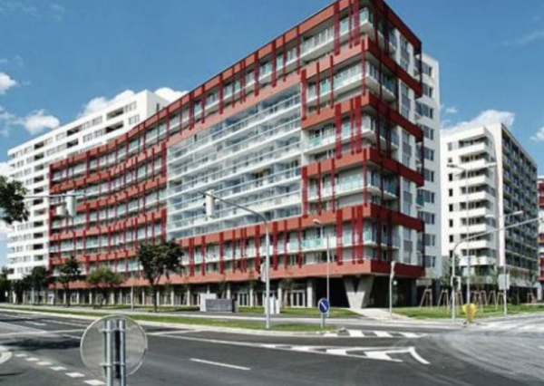 garážové státie pri výťahu - Koloseo