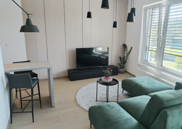 2-izbový slnečný byt v novostavbe Čerešne s garážovým státím