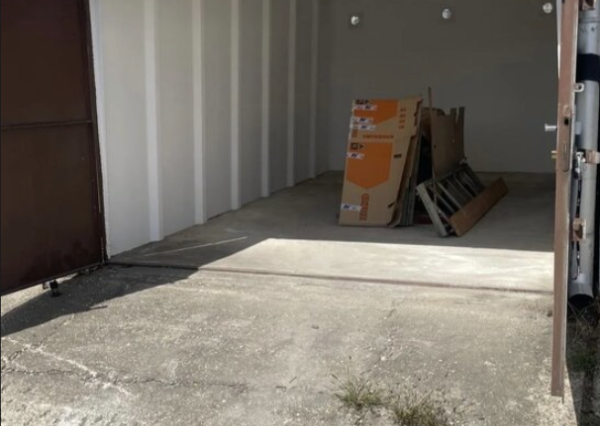 garáž s pozemkom na predaj