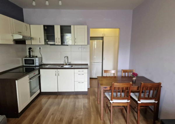 2-izbový byt na prenájom s parkovacím miestom