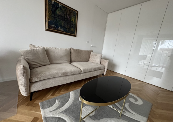 3-izbový byt na prenájom s parkovacím miestom