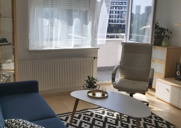 moderný 2-izbový byt na Zadunajskej ceste na prenájom