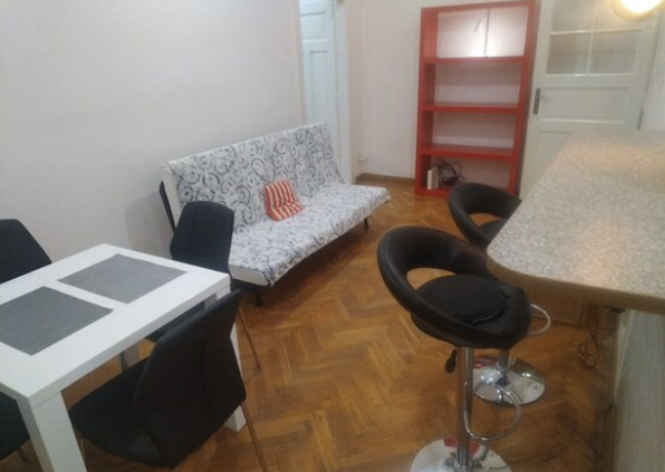 prenájom zariadeného 2 izbového bytu v tichej ulici