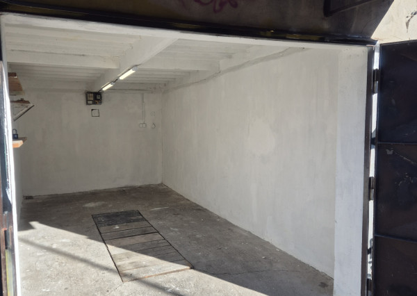 garáž po rekonštrukcii pri Figaro na predaj